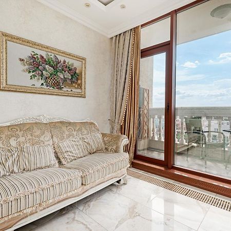 أوديسا Greek Street Deluxe Apartment المظهر الخارجي الصورة