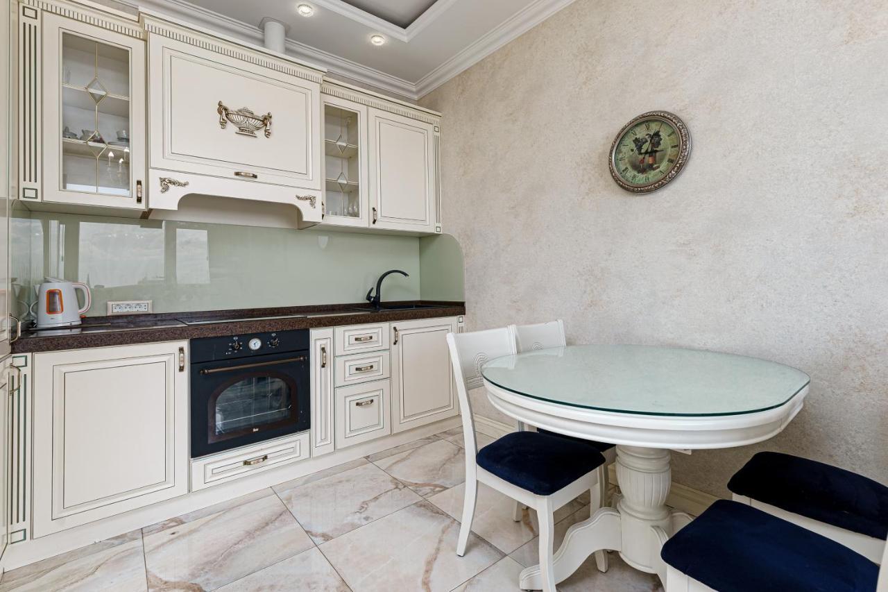أوديسا Greek Street Deluxe Apartment المظهر الخارجي الصورة